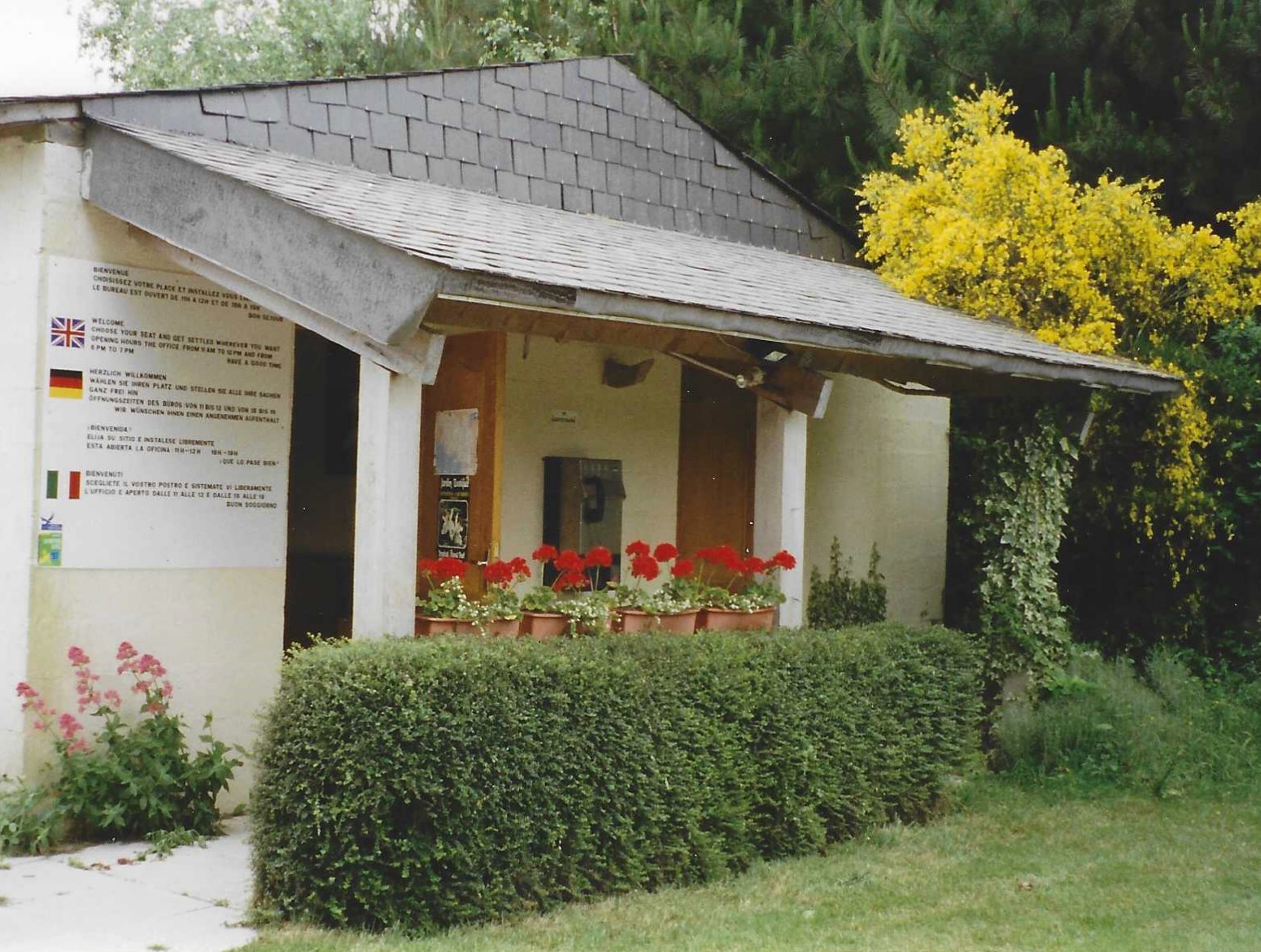 anciens sanitaires relooké en 1997